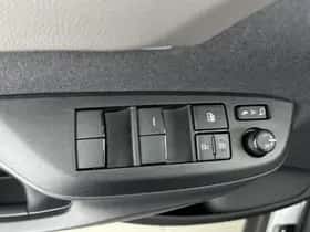 Toyota Yaris_Cross (2024) thumbnail 24