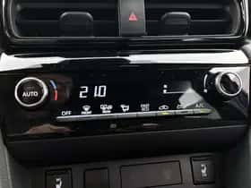 Toyota Yaris_Cross (2025) thumbnail 9