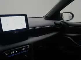 Toyota Yaris (2023) thumbnail 15