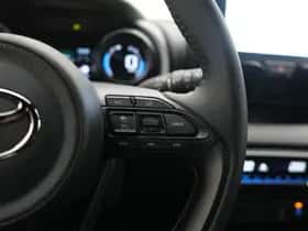 Toyota Yaris (2023) thumbnail 25