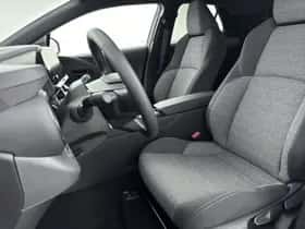 Toyota C-HR (2026) thumbnail 14