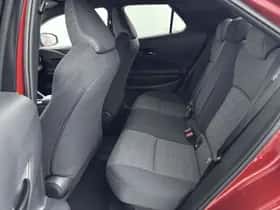 Toyota C-HR (2026) thumbnail 16