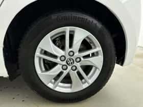 Toyota Yaris (2021) thumbnail 20
