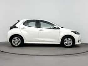 Toyota Yaris (2021) thumbnail 10