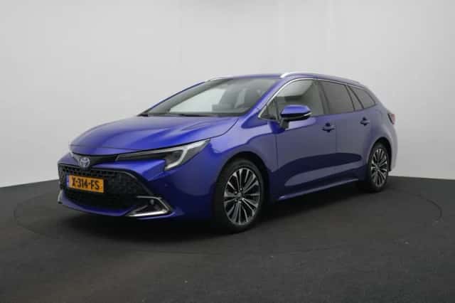 Toyota Corolla_Touring_Sports (2023) thumbnail 1
