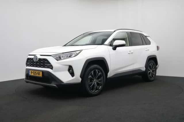 Toyota RAV4 (2022) thumbnail 1