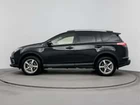 Toyota RAV4 (2016) thumbnail 3