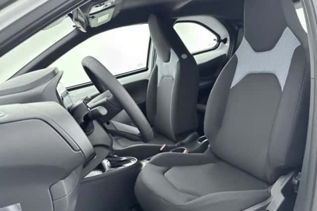 Toyota Aygo (2026) thumbnail 2
