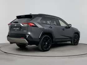 Toyota RAV4 (2024) thumbnail 2