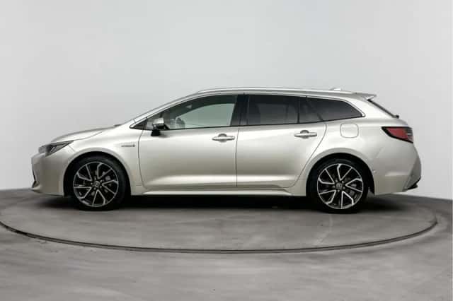 Toyota Corolla_Touring_Sports (2019) thumbnail 3