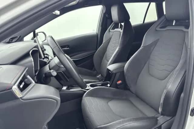 Toyota Corolla_Touring_Sports (2019) thumbnail 4