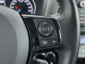 Toyota Yaris (2018) thumbnail 24