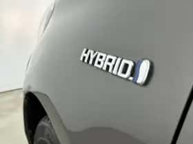 Toyota Yaris (2018) thumbnail 8