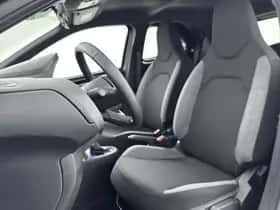 Toyota Aygo (2024) thumbnail 15