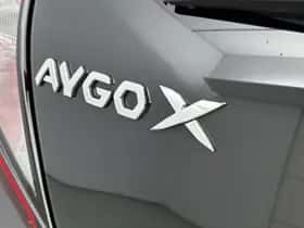 Toyota Aygo (2024) thumbnail 18