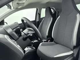 Toyota Aygo (2020) thumbnail 14