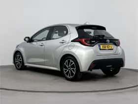 Toyota Yaris (2021) thumbnail 11