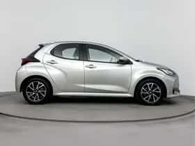 Toyota Yaris (2021) thumbnail 9