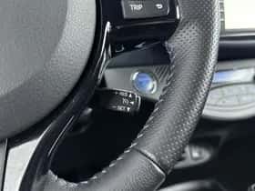 Toyota Yaris (2018) thumbnail 15