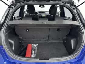 Toyota Yaris (2018) thumbnail 24