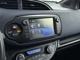 Toyota Yaris (2018) thumbnail 25