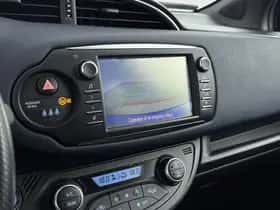 Toyota Yaris (2018) thumbnail 8