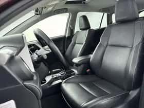 Toyota RAV4 (2016) thumbnail 16