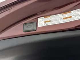 Toyota RAV4 (2016) thumbnail 26