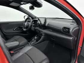 Toyota Yaris (2021) thumbnail 7
