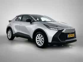 Toyota C-HR (2024) thumbnail 16
