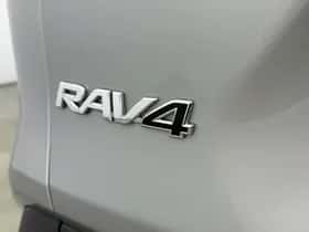 Toyota RAV4 (2024) thumbnail 18