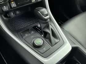 Toyota RAV4 (2024) thumbnail 10