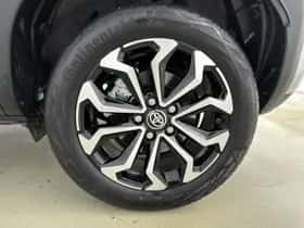 Toyota Yaris_Cross (2024) thumbnail 23
