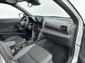 Toyota Yaris_Cross (2024) thumbnail 6