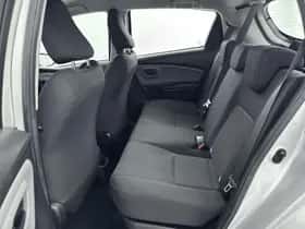 Toyota Yaris (2019) thumbnail 14