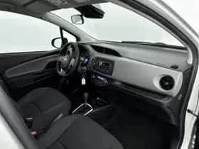 Toyota Yaris (2019) thumbnail 6