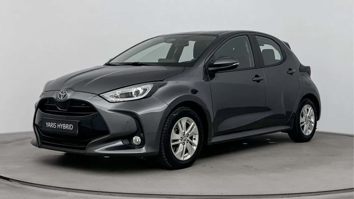 Toyota Yaris (2025) — foto 1