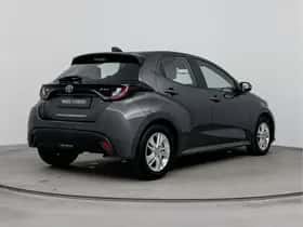 Toyota Yaris (2025) thumbnail 2