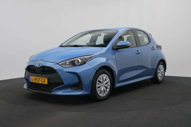 Toyota Yaris (2021) thumbnail 1