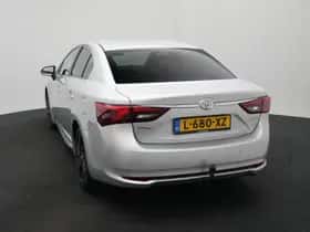 Toyota Avensis (2016) thumbnail 12
