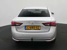 Toyota Avensis (2016) thumbnail 23