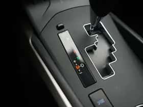 Toyota Avensis (2016) thumbnail 43