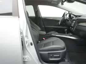 Toyota Avensis (2016) thumbnail 53