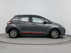 Toyota Yaris (2017) thumbnail 11