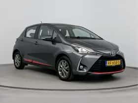 Toyota Yaris (2017) thumbnail 12