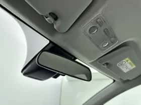Toyota Yaris (2017) thumbnail 25