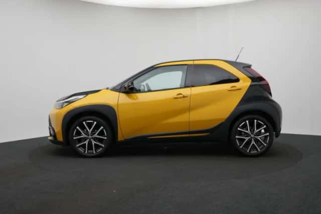 Toyota Aygo (2025) thumbnail 2