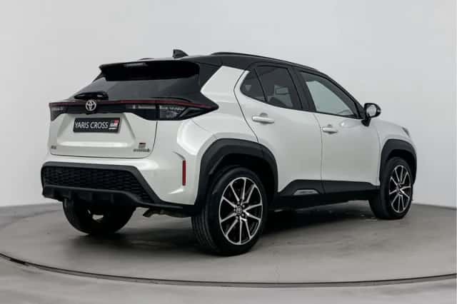 Toyota Yaris_Cross (2023) thumbnail 2
