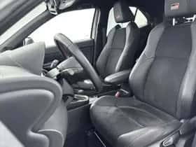 Toyota Yaris_Cross (2023) thumbnail 16