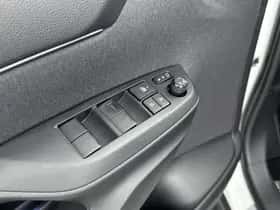 Toyota Yaris_Cross (2023) thumbnail 22